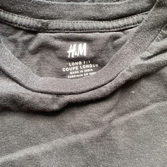 Black and white t-shirt bundle - Picture 3 of 4